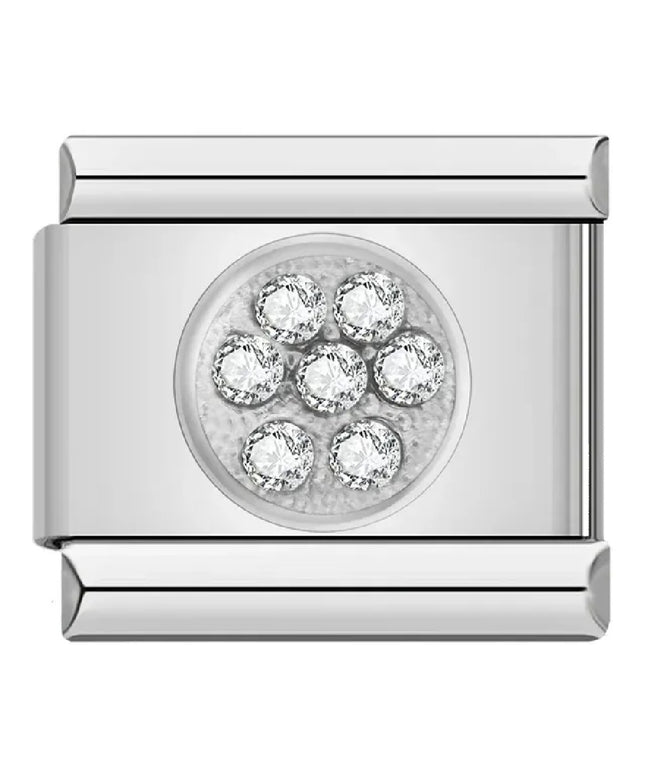 Kreis aus zirkonia Steinen